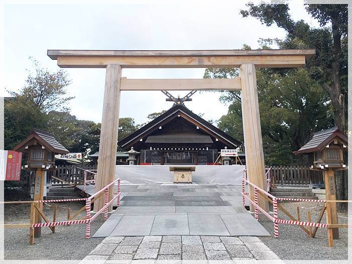 大鳥大社の鳥居