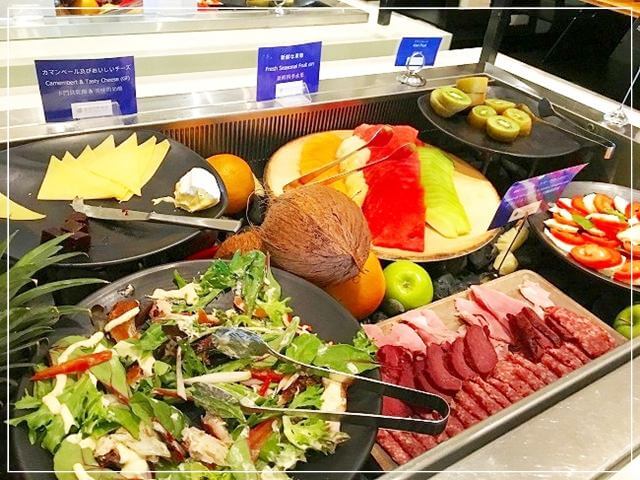 プルマンリーフホテルカジノのタマリンドレストランの食事①
