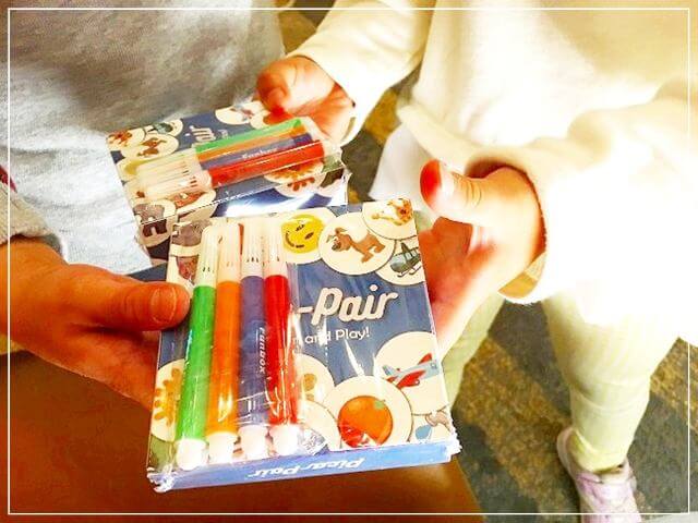 ケアンズ・プルマンリーフホテルカジノで子供にプレゼントされたゲームとペン
