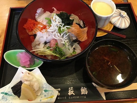 海鮮丼