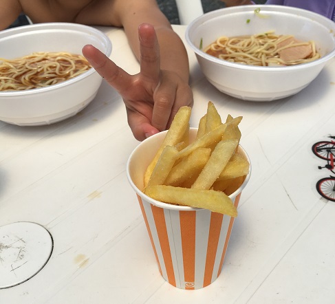 フライドポテトとラーメン