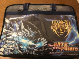 習字セットを買うならスリムタイプより大きめを選ばないとギューギューになる