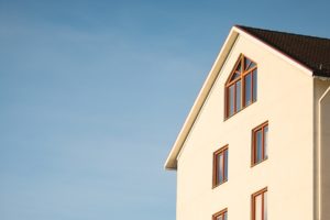 家族4人の我が家の防災対策と改善点をご紹介します。