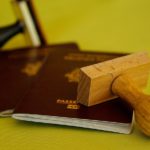 パスポート引き取り時に必要な書類や手順をご紹介