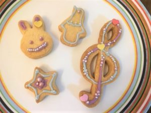 夏休みは子供と一緒にお菓子作り。作って、遊んで、美味しくいただきま～す