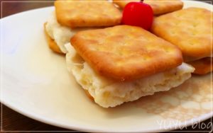 簡単アイスのお菓子『バナナヨーグルトアイスサンド』のレシピ