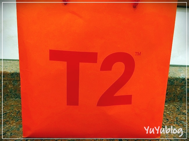 T2でもらえるオレンジの紙袋