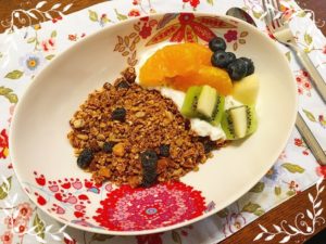 簡単シリアルのレシピ。作業時間5分で出来るので楽しく作れる！