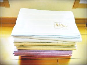 家族で色分け。タオル直売店「ヒオリエ」のガーゼバスタオルを９年愛用している理由