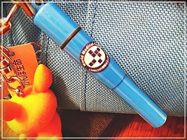 子ども達のリュックにつけている防災用のホイッスル