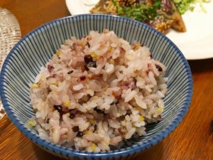 雑穀米、スーパーで買ったおすすめ。簡単で美味しく子供も大好きです
