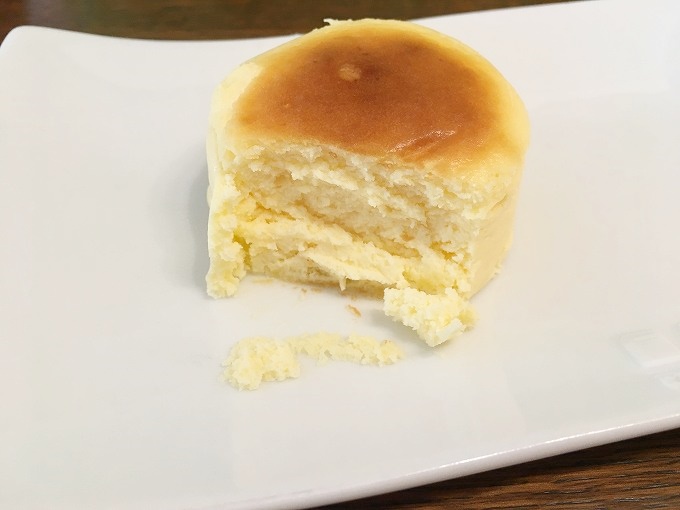 ふわふわチーズケーキの断面