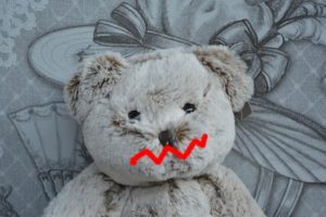 子供の下唇が急に腫れて病院へ。診察結果や治療方法などをご紹介。