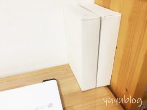 ボンドと両面テープのみ。簡単にアルバムカバーに布を貼る方法