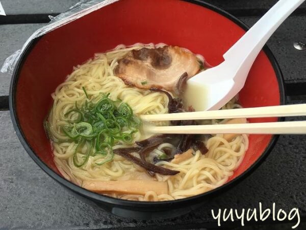 とんこつラーメン