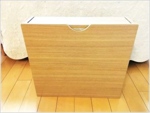 ルーター収納ボックスで埃をふせいでモデムや配線をすっきりさせる