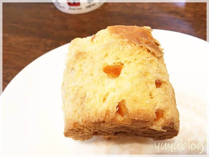 長期保存パン「BAKERY」のオレンジ味