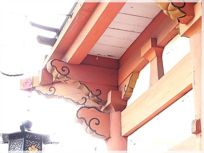 大阪府の有形文化財になっている「菅原神社」の桜門