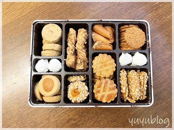 缶が可愛すぎ!【メゾン ド プティ フルール】のクッキーを手土産に
