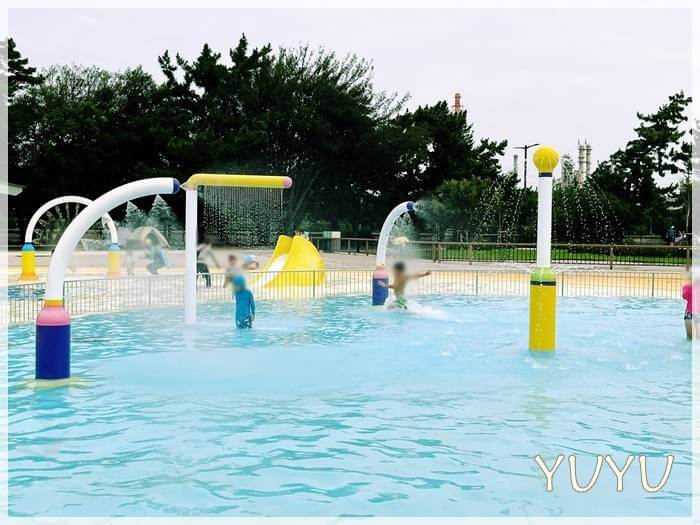 浜寺公園プールの幼児用プール