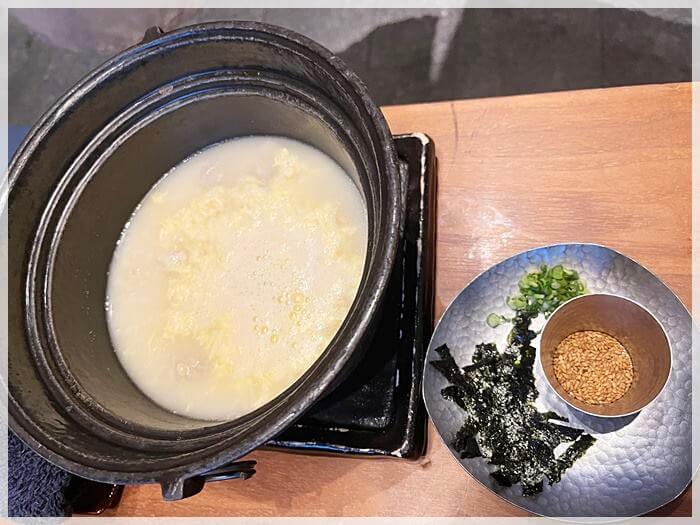 三井ガーデンホテル大阪プレミア内のレストラン「博多廊」の鶏雑炊