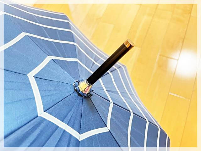 ランバンオンブルー男性用雨傘の先っぽ（石突）