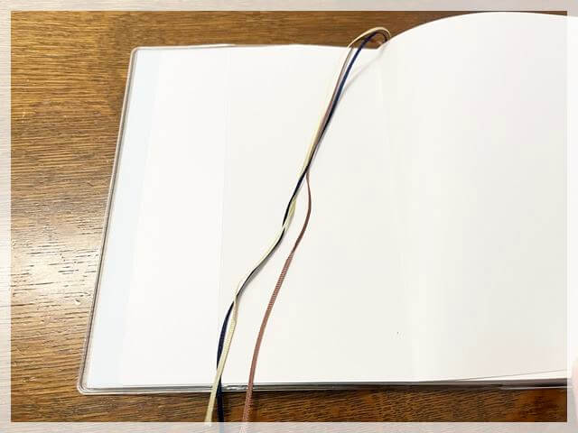 陰山手帳ライト版のしおり紐は３本