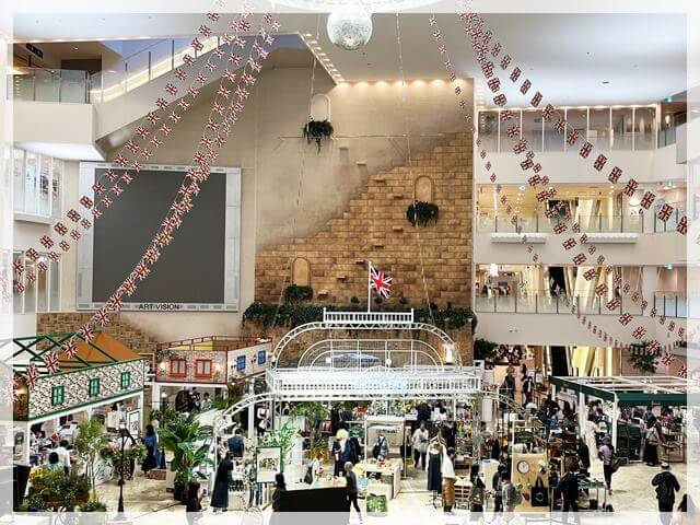 阪急百貨店の英国フェア2024年の祝祭広場の様子
