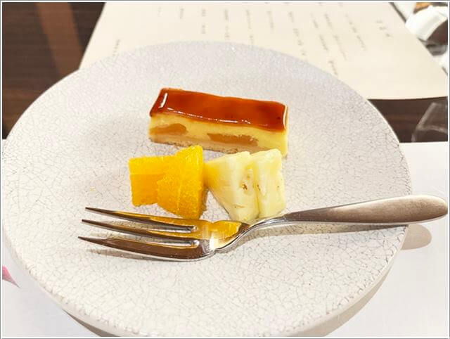 奈良ホテル和食レストラン「華菊」の食後のデザート