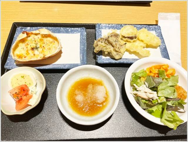 ドーミーイン境港「御宿野乃」の夜のバイキングで食べたもの①