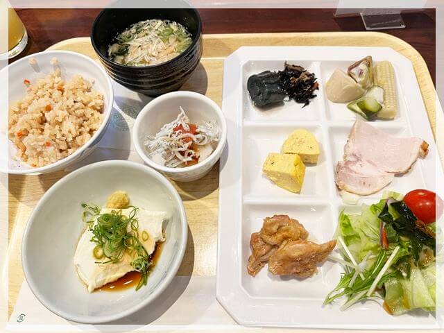 倉敷アイビースクエアの朝食で食べたもの①