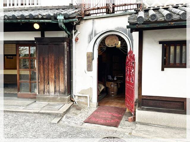 倉敷美観地区にある雰囲気のあるカフェ