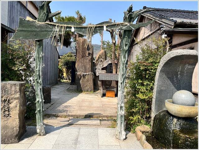 境港「水木しげるロード」の妖怪神社