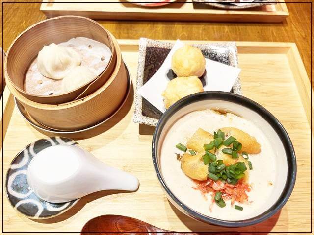 「食堂ネコとトラ」の