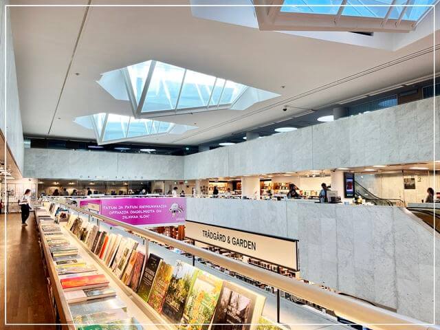 【フィンランド家族旅行記#02】ヘルシンキ2日目はマーケット広場とカフェ・アアルトへ