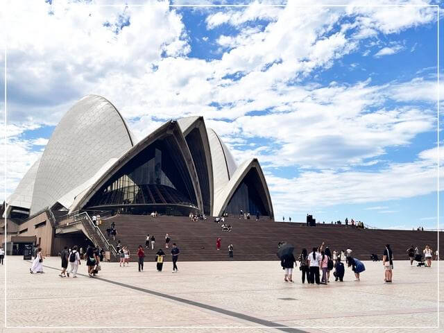 シドニーオペラハウスの外観