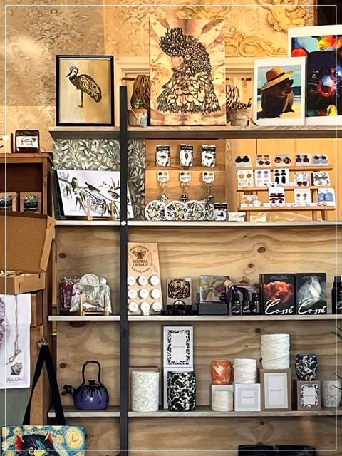 タスマニアのシェフィールドの街にあるお土産物屋さん⑤