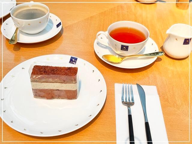 滋賀県MIHO MUSEUM（ミホミュージアム）で食べたサンマルクケーキと紅茶