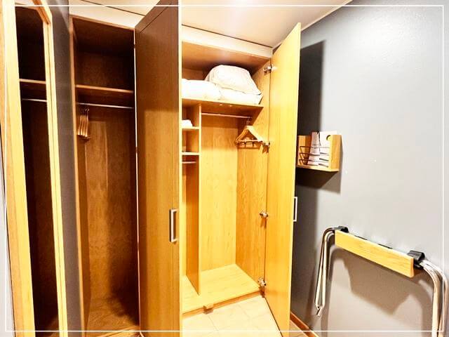 タンペレ駅前にあるスカンディックタンペレシティのツインの部屋