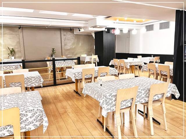 ホテルヘルカの朝食会場