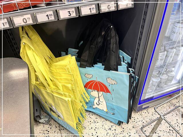 フィンランドの「K-supermarket」で売られていたムーミンのバッグ③