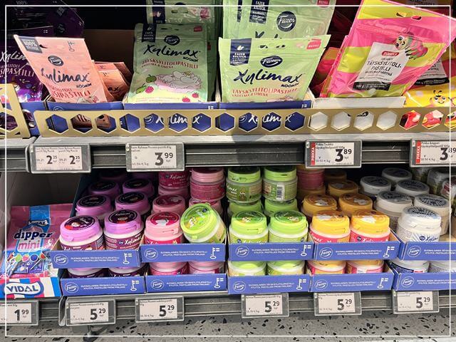 フィンランドのスーパー「K-supermarket」で売られているばらまき用土産におすすめのキシリトールタブレット(€2.25~)